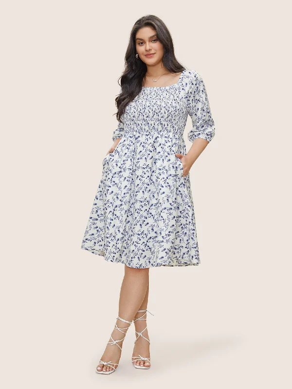 Ditsy Floral Square Neck Shirred Lantern Sleeve Dress